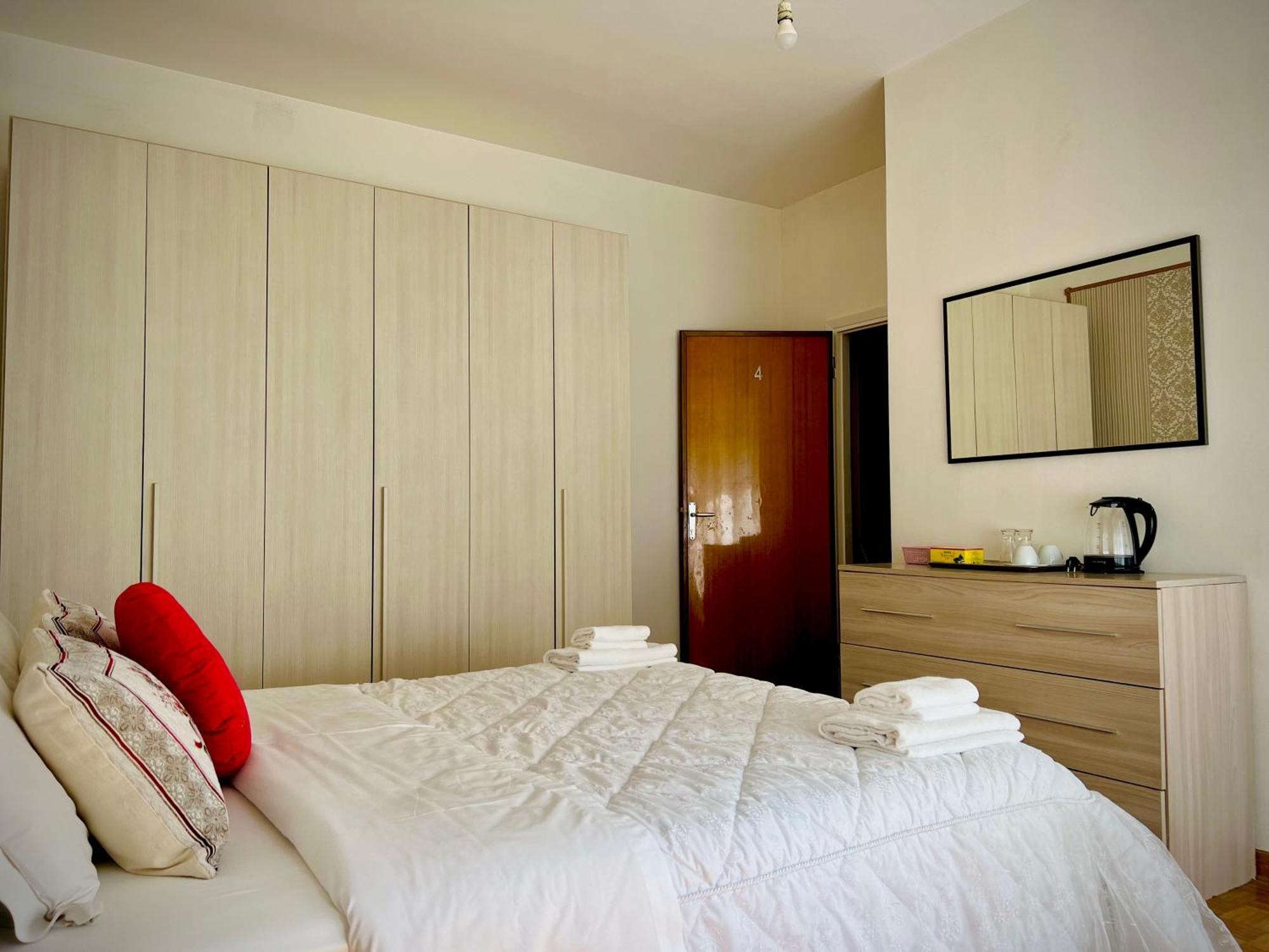 Venice Vip Guest House ميستر المظهر الخارجي الصورة